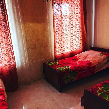 Hayq Guest House กอริส ภายนอก รูปภาพ