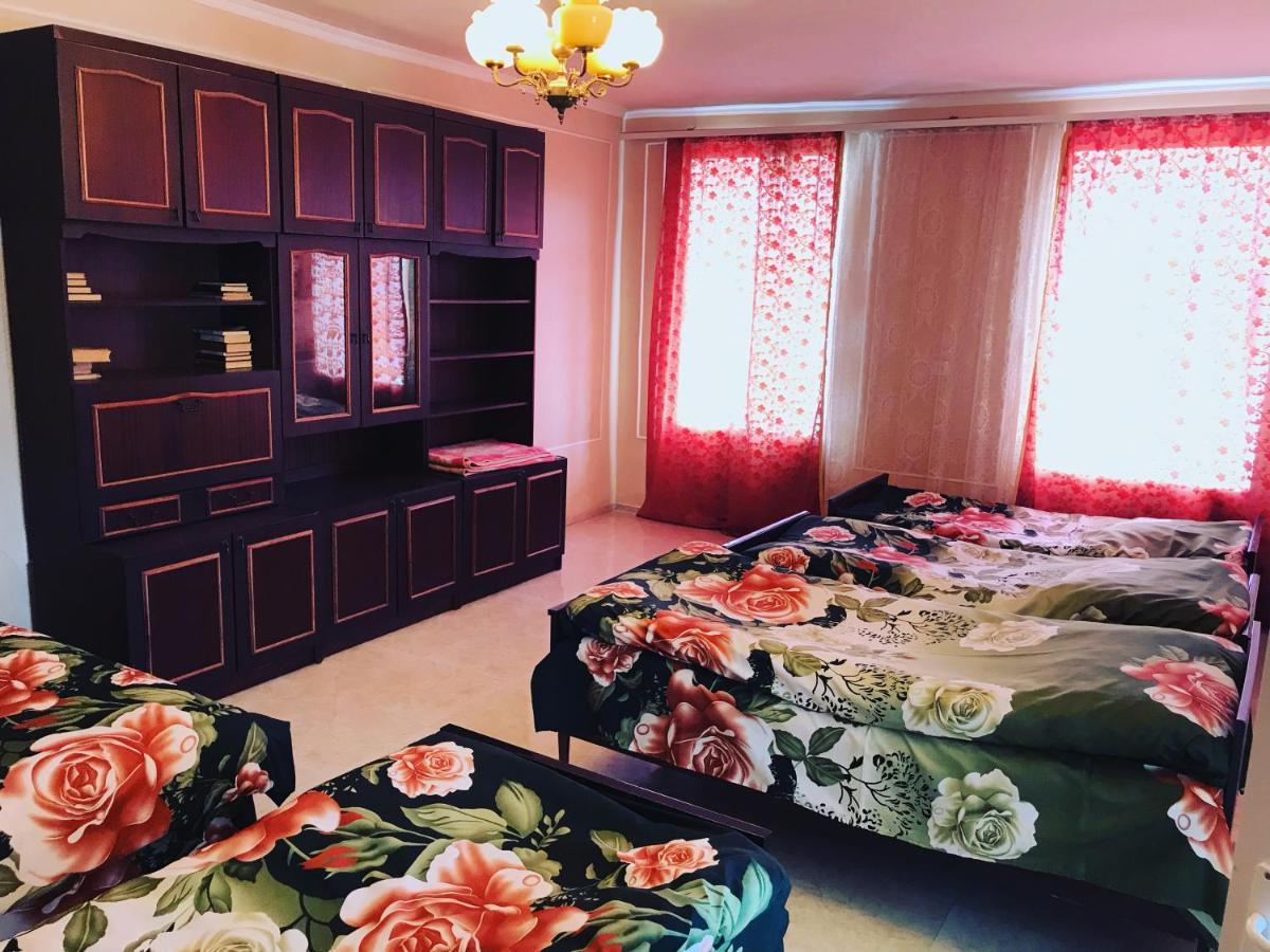 Hayq Guest House กอริส ภายนอก รูปภาพ