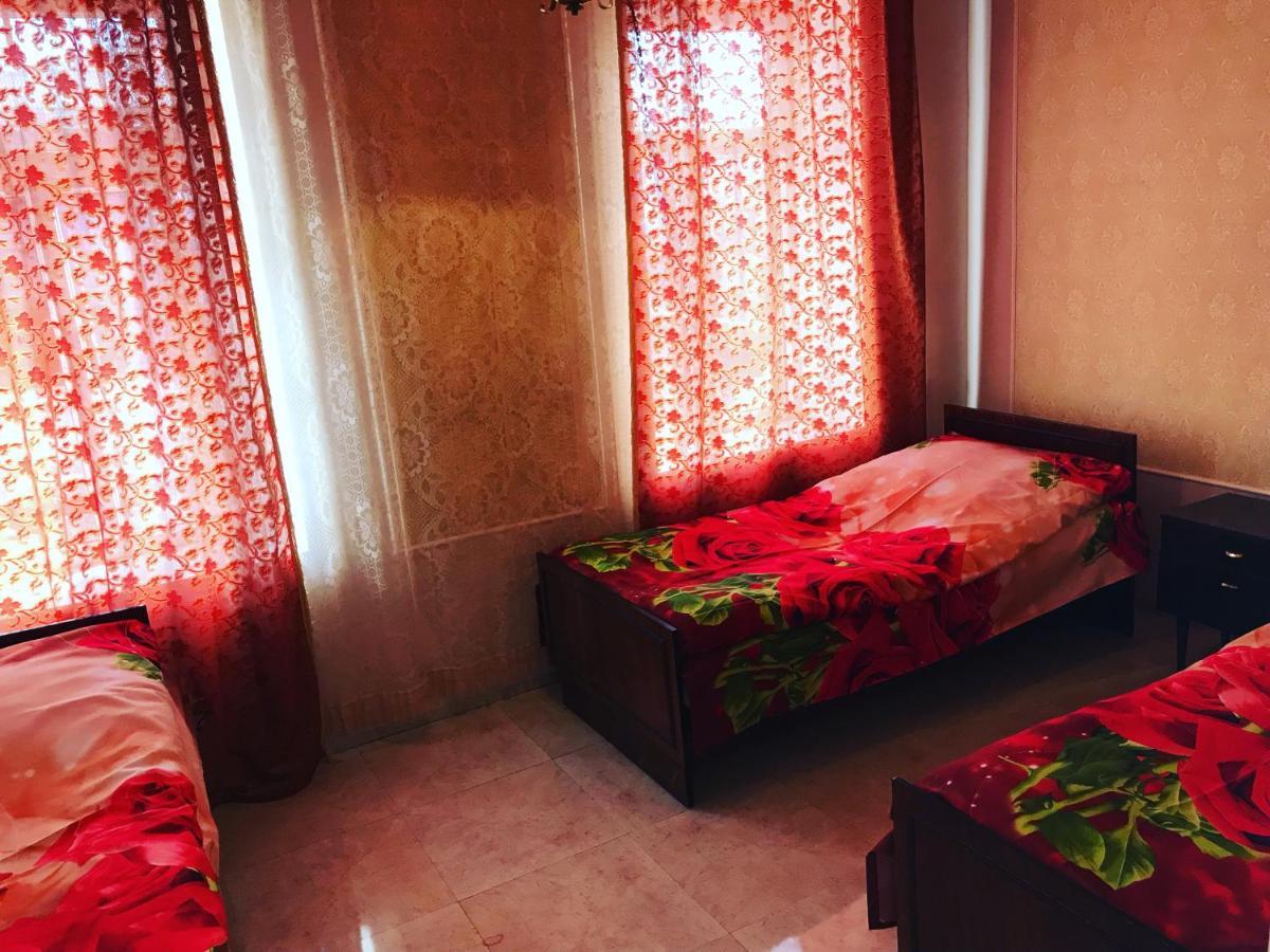 Hayq Guest House กอริส ภายนอก รูปภาพ